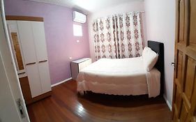 Casa Com 2 quartos, Garagem Ar tv